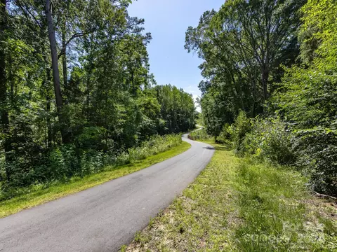 18807 Cloverstone Cir, Cornelius, NC 28031 photo 38