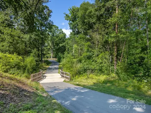 18807 Cloverstone Cir, Cornelius, NC 28031 photo 39