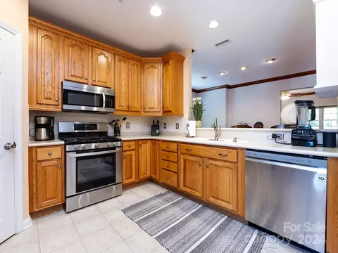 18807 Cloverstone Cir, Cornelius, NC 28031 photo 13