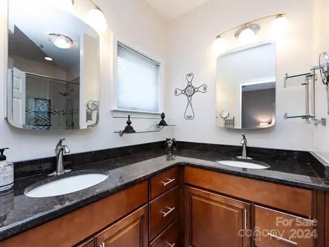 18807 Cloverstone Cir, Cornelius, NC 28031 photo 28