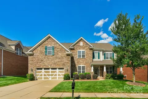 11609 Ashbourne Hall Rd, Charlotte, NC 28277