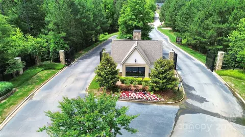 6147 Chimney Bluff Rd, Lancaster, SC 29720 photo 14