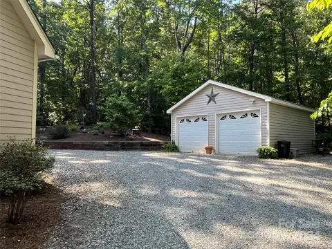 Exterior - 2053 Edgerton Rd, Mill Spring, NC 28756 photo 5 of 21