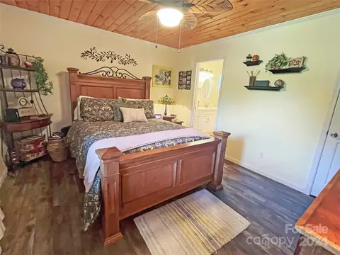 Bedroom - 2053 Edgerton Rd, Mill Spring, NC 28756 photo 1 of 5