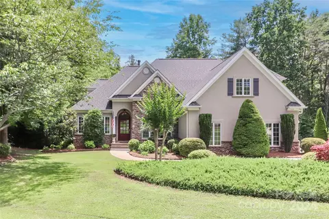 172 Northington Woods Dr, Mooresville, NC 28117