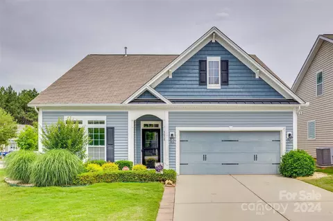 3028 Cricket Ln, Lancaster, SC 29720