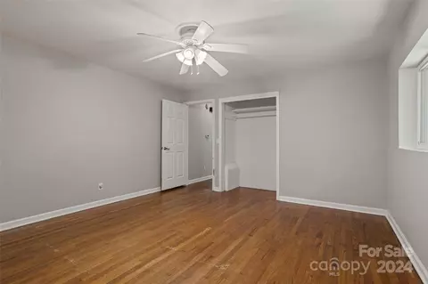 Bedroom - 81 Thermal Hill Ln, Tryon, NC 28782 photo 4 of 8
