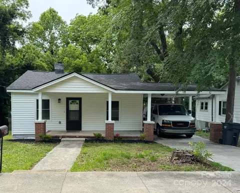509 Maple St, Dallas, NC 28034