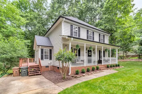 3722 Sandberry Dr, Waxhaw, NC 28173