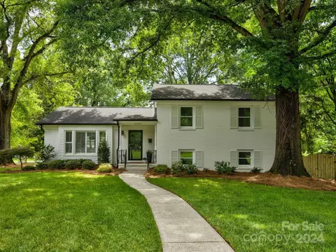 6630 Long Meadow Rd, Charlotte, NC 28210