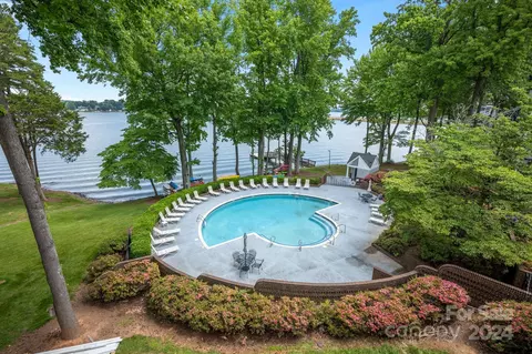 315 Northwest Dr, Davidson, NC 28036 photo 16