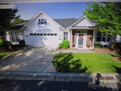 9116 Duckhorn Dr, Charlotte, NC 28277