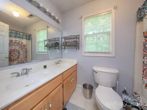 Bath - 444 Cress Loop Rd, Salisbury, NC 28147 photo 3 of 3