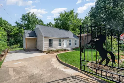 220 Elizabeth 11 Ave #11, Monroe, NC 28112