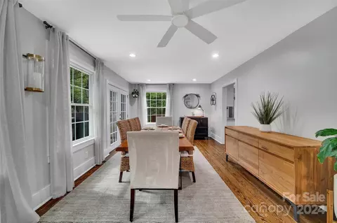 Dining - 3000 Champaign St, Charlotte, NC 28210 photo 2 of 5