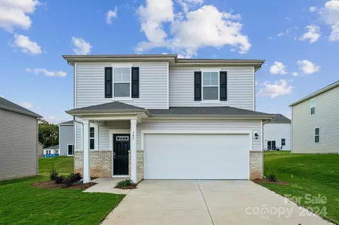 747 Olde England Dr, Lincolnton, NC 28092