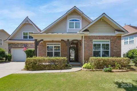 8419 Whitehawk Hill Rd, Waxhaw, NC 28173