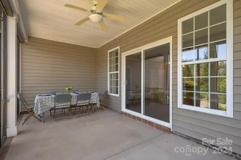 Exterior - 18334 Glenealy Dr, Cornelius, NC 28031 photo 7 of 8