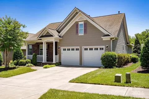 18334 Glenealy Dr, Cornelius, NC 28031