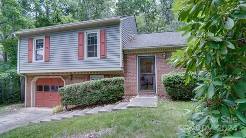 7 Silverlace Cir, Arden, NC 28704