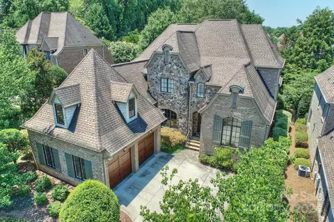 706 Sainte Rose Ln, Charlotte, NC 28226