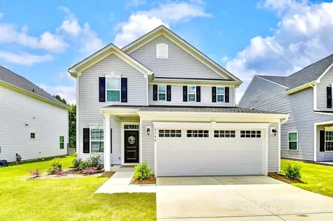 3190 Streamside Dr, Davidson, NC 28036