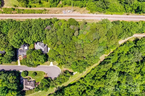 217 Ballard Ct, Fort Mill, SC 29715