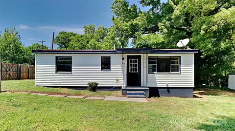 4426 Wildwood Ave, Charlotte, NC 28208