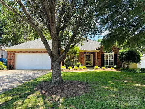 6589 Gatehouse Nw Ct NW, Concord, NC 28027