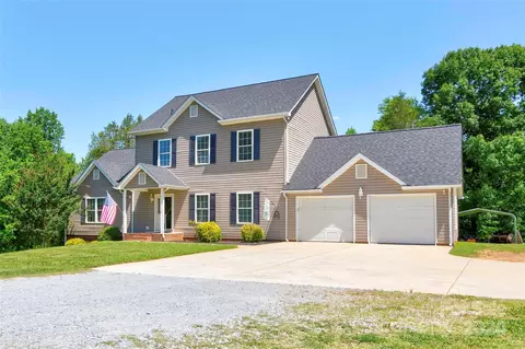 138 Crest Rd, Shelby, NC 28152