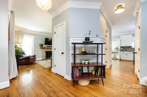 630 Ashby Dr, Davidson, NC 28036 photo 5