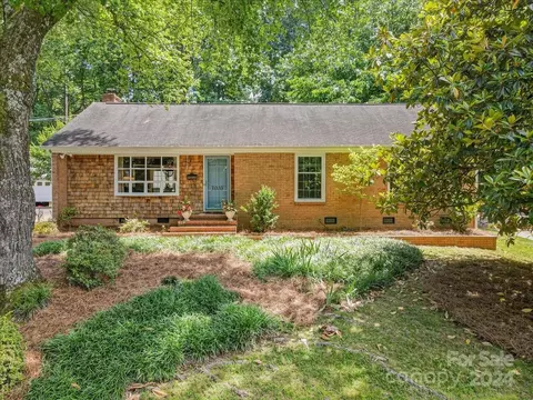 3010 Spring Valley Rd, Charlotte, NC 28210