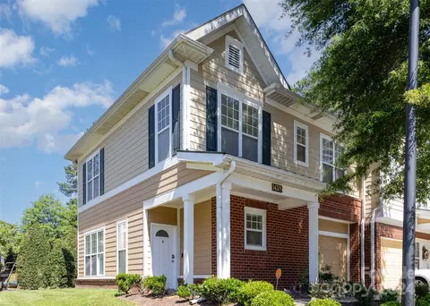 14205 Castle Abbey Ln, Charlotte, NC 28277