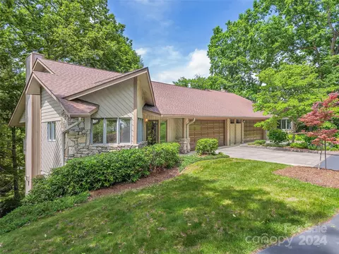 2201 Timber 1 Pl #1, Asheville, NC 28804