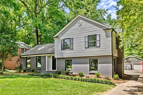 5807 Ruth Dr, Charlotte, NC 28215