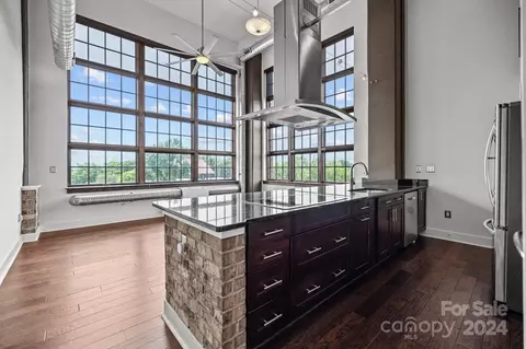 715 Graham N 410 St N #410, Charlotte, NC 28202