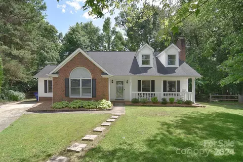 12507 Levins Hall Rd, Huntersville, NC 28078
