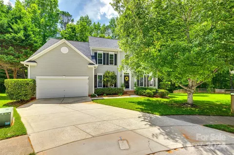 11902 Harmon Ln, Pineville, NC 28134