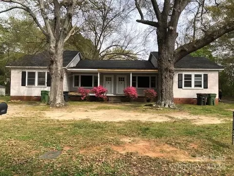 118 Hillcrest Ab St #A/B, Shelby, NC 28152