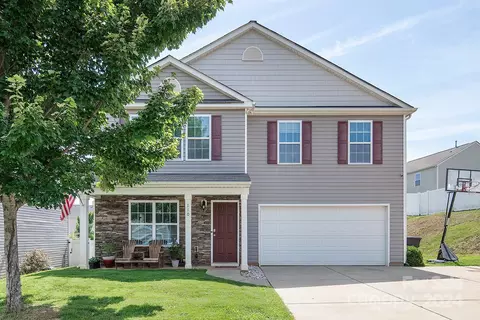 110 Mossy Pond Rd, Statesville, NC 28677