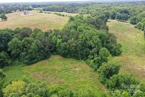 9100 Smith Rd, Kannapolis, NC 28081 photo 13