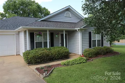 904 Barbee Farm Dr, Monroe, NC 28110