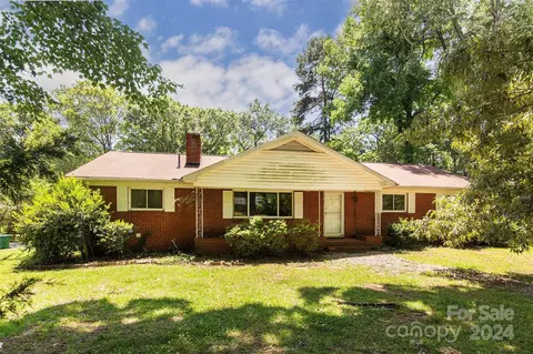 664 Denning Pl, Charlotte, NC 28227
