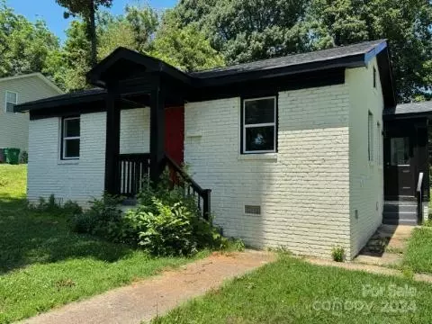 1650 Oaklawn Ave, Charlotte, NC 28216