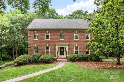 6928 Chatford Ln, Charlotte, NC 28210