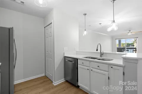 Other - 944 Southwest Dr, Davidson, NC 28036 photo 1 of 13