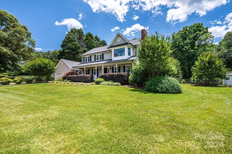 Other - 4044 Pinecrest Dr, Hickory, NC 28601 photo 1 of 10