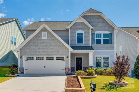 2013 Fuschia Ct, Fort Mill, SC 29708