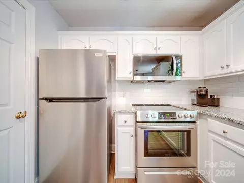 Kitchen - 1237 Pressley Downs Dr, Concord, NC 28025 photo 3 of 3