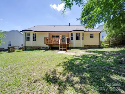 Exterior - 1237 Pressley Downs Dr, Concord, NC 28025 photo 2 of 8
